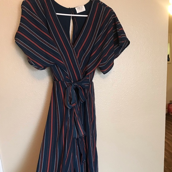 Jumpsuit - Picture 2 of 3